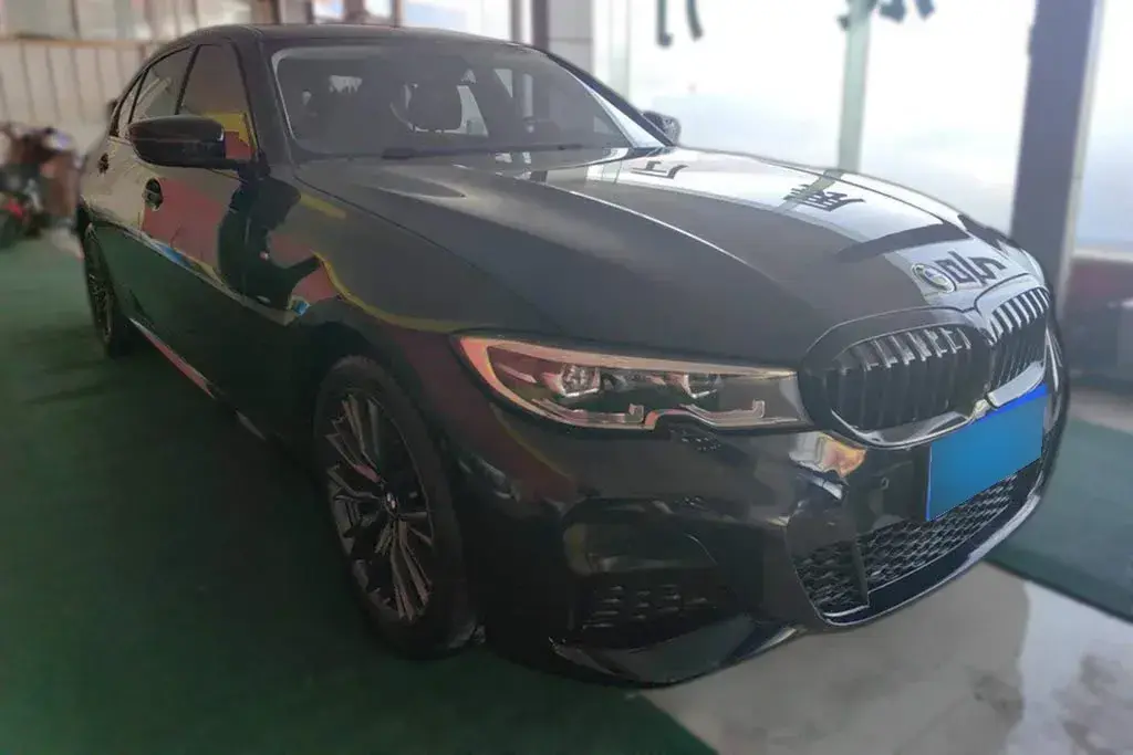 2021 BMW 3 Series 2.0T 184HP L4 8AT