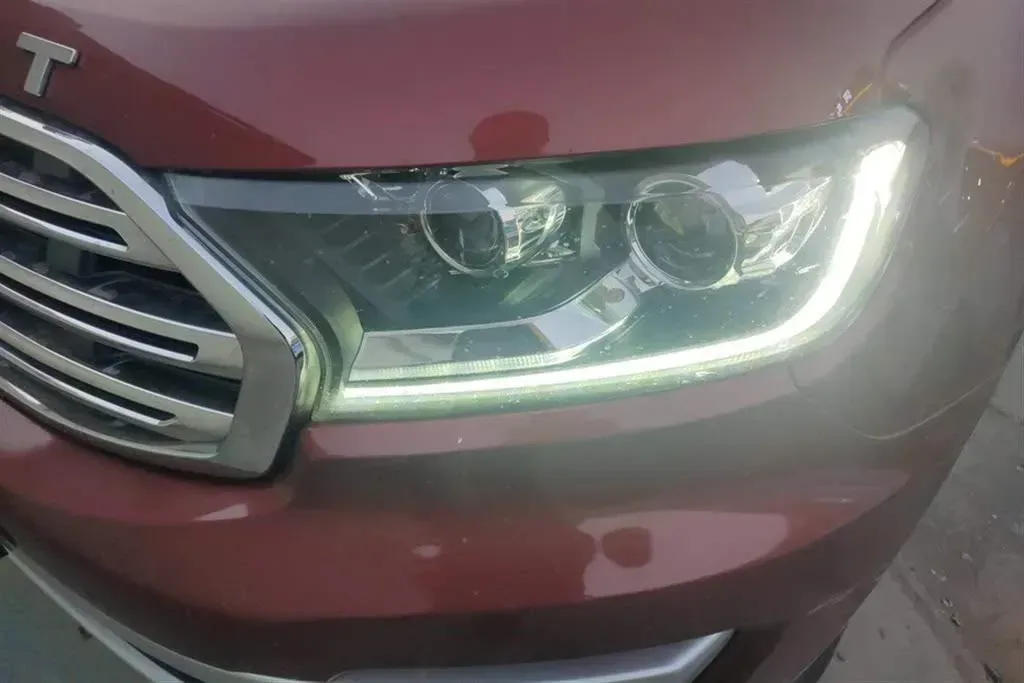 2020 Ford Everest 2.3T 275HP L4 10AT,autocango,china used car exporter,china ev exporter,chinese used car exporter,chinese used ev exporter