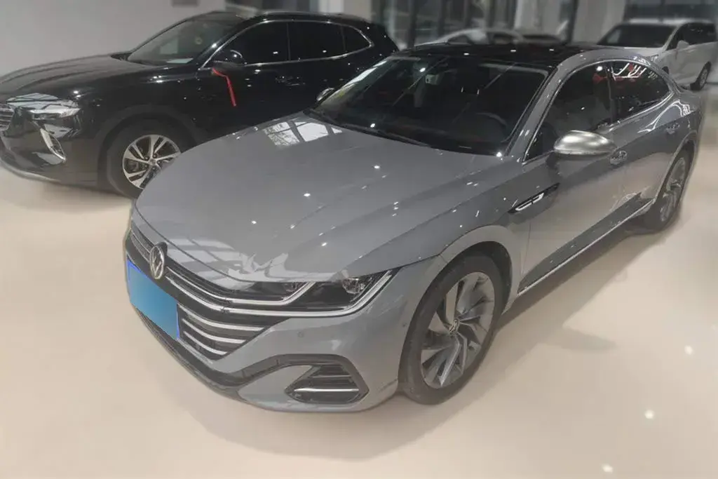 2023 Volkswagen CC 2.0T 220HP L4 7DCT