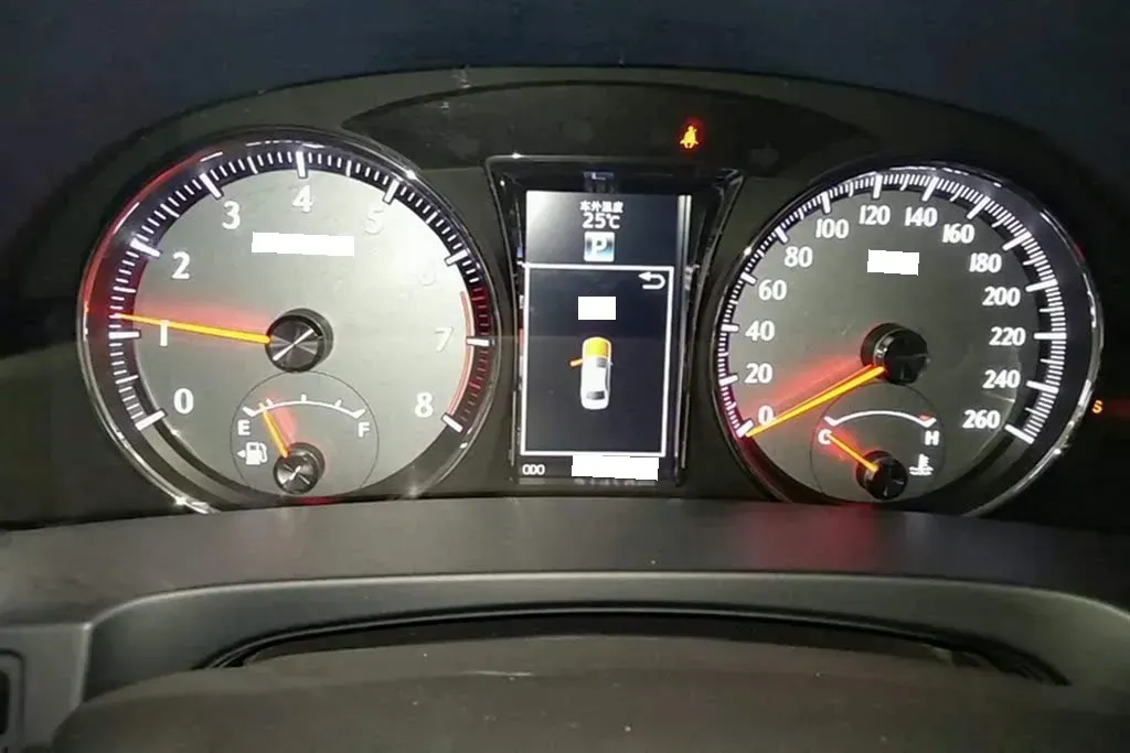 2015 Toyota Crown 2.5L 193HP V6 6AT,autocango,china used car exporter,china ev exporter,chinese used car exporter,chinese used ev exporter