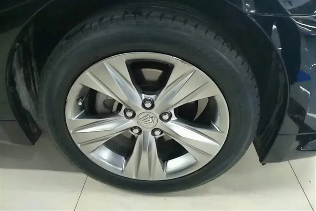 2015 Toyota Crown 2.5L 193HP V6 6AT,autocango,china used car exporter,china ev exporter,chinese used car exporter,chinese used ev exporter