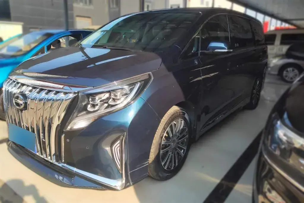 2021 GAC Trumpchi M8 2.0T 252HP L4 8AT