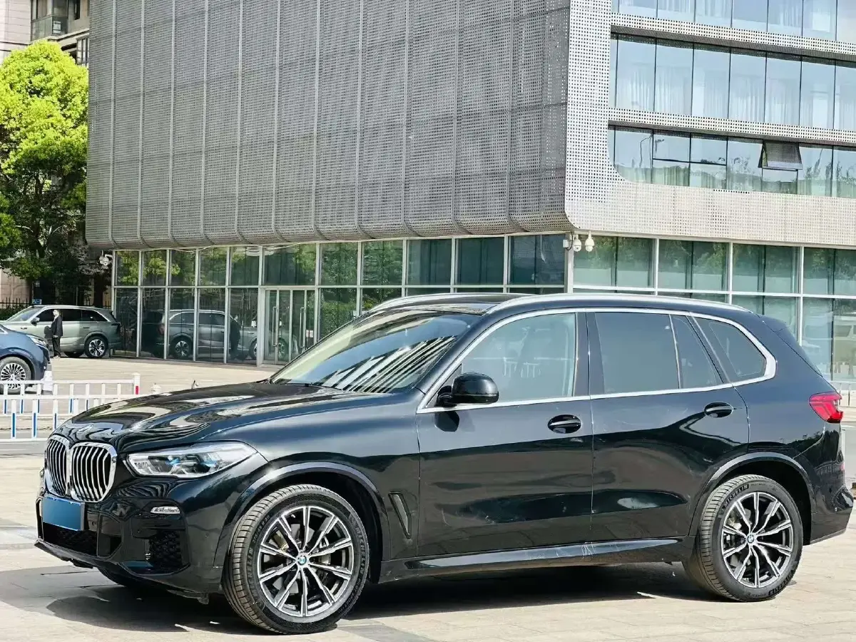 2020 BMW X5 3.0T 340HP L6 8AT
