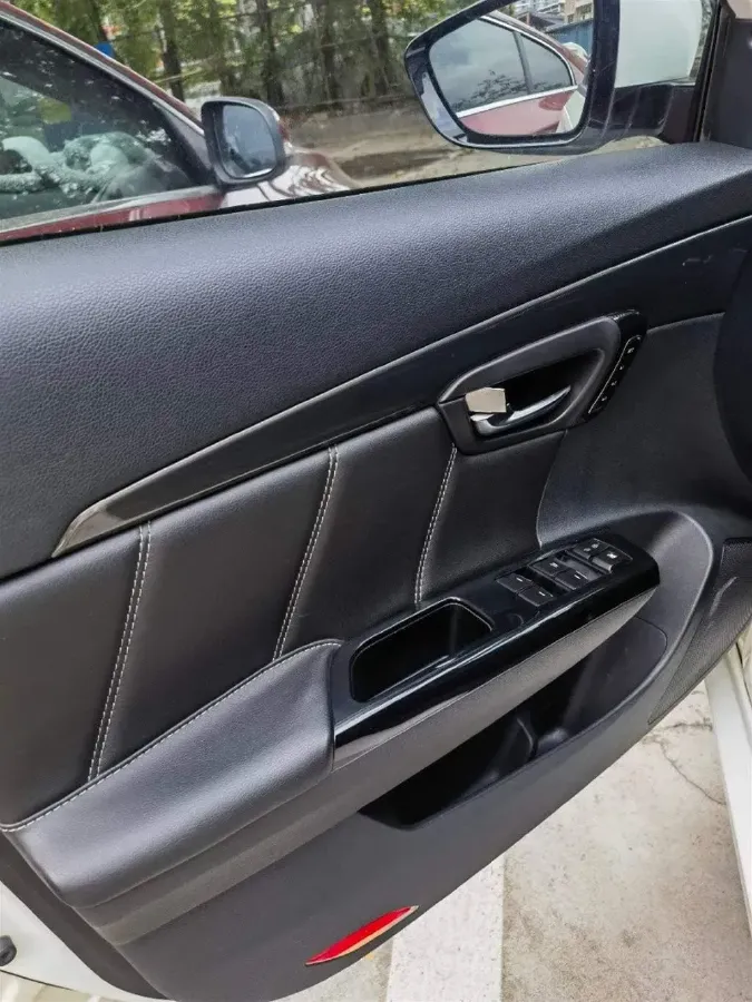 2016 GAC Trumpchi GA6 1.5T 152HP L4 7DCT,autocango,china used car exporter,china ev exporter,chinese used car exporter,chinese used ev exporter