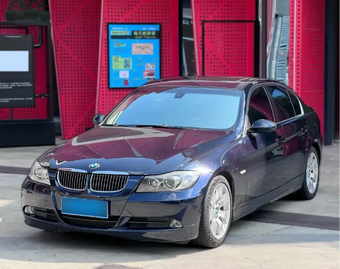 2008 BMW 3 Series 2.5L 218HP L6 6MT