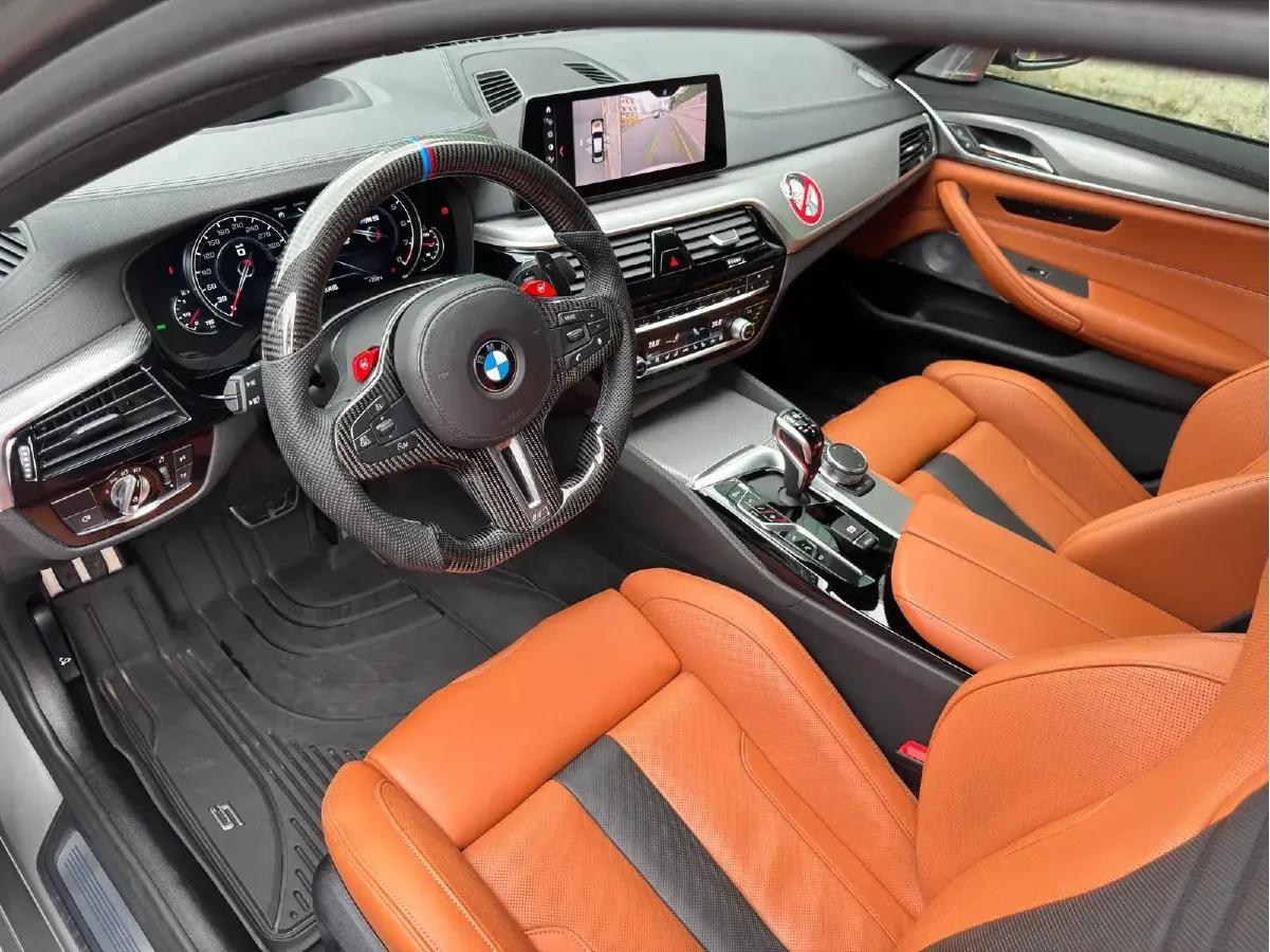 2018 BMW M5 4.4T 600HP V8 8AT,autocango,china used car exporter,china ev exporter,chinese used car exporter,chinese used ev exporter