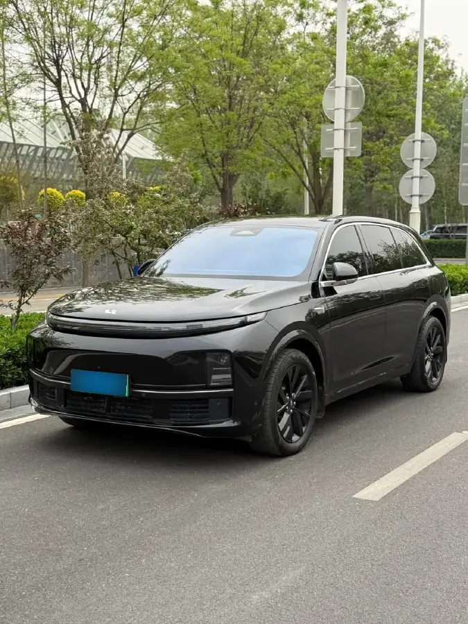 2023 Li L7 Range Extended 154HP REEV 40.9KWH