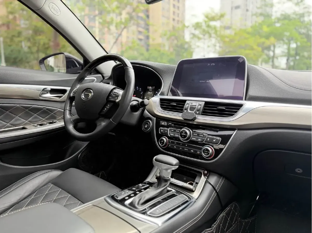 2017 GAC Trumpchi GA8 1.8T 188HP L4 6AT,autocango,china used car exporter,china ev exporter,chinese used car exporter,chinese used ev exporter