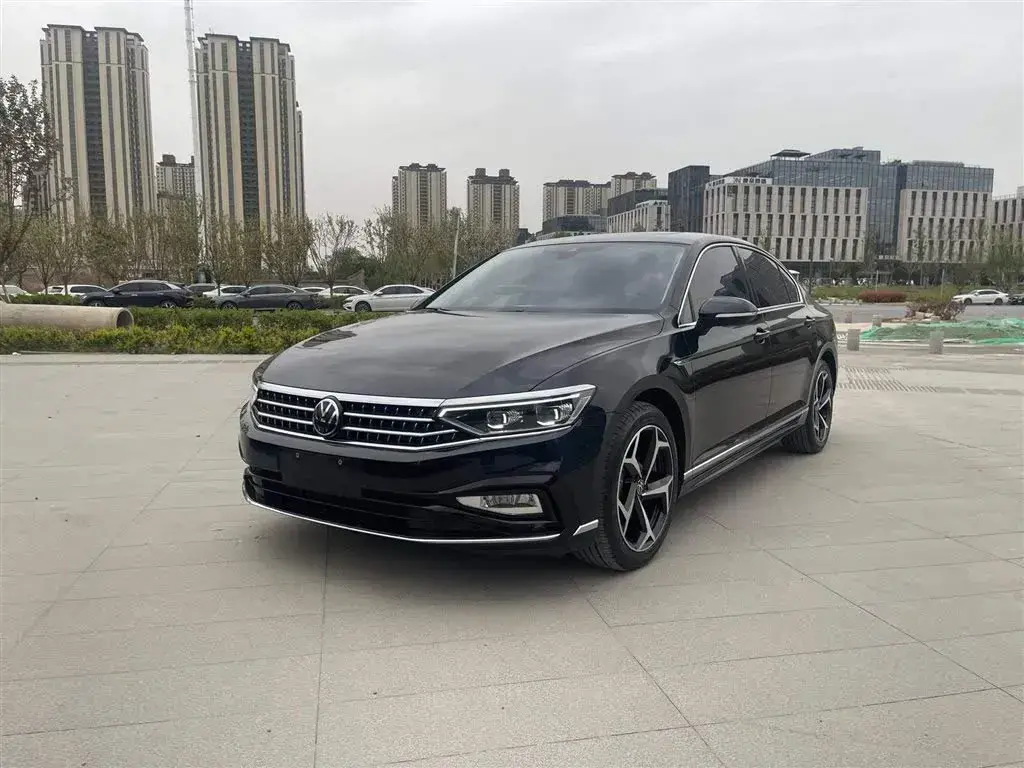 2023 Volkswagen Magotan 2.0T 220HP L4 7DCT