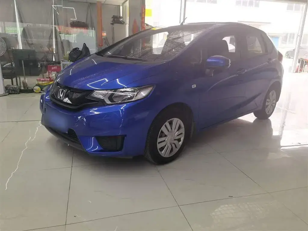 2016 Honda Fit 1.5L 131HP L4 CVT