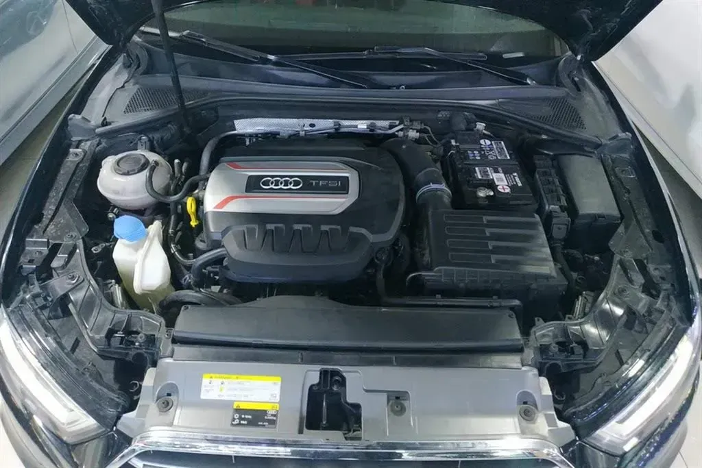 2019 Audi S3 2.0T 290HP L4 7DCT,autocango,china used car exporter,china ev exporter,chinese used car exporter,chinese used ev exporter