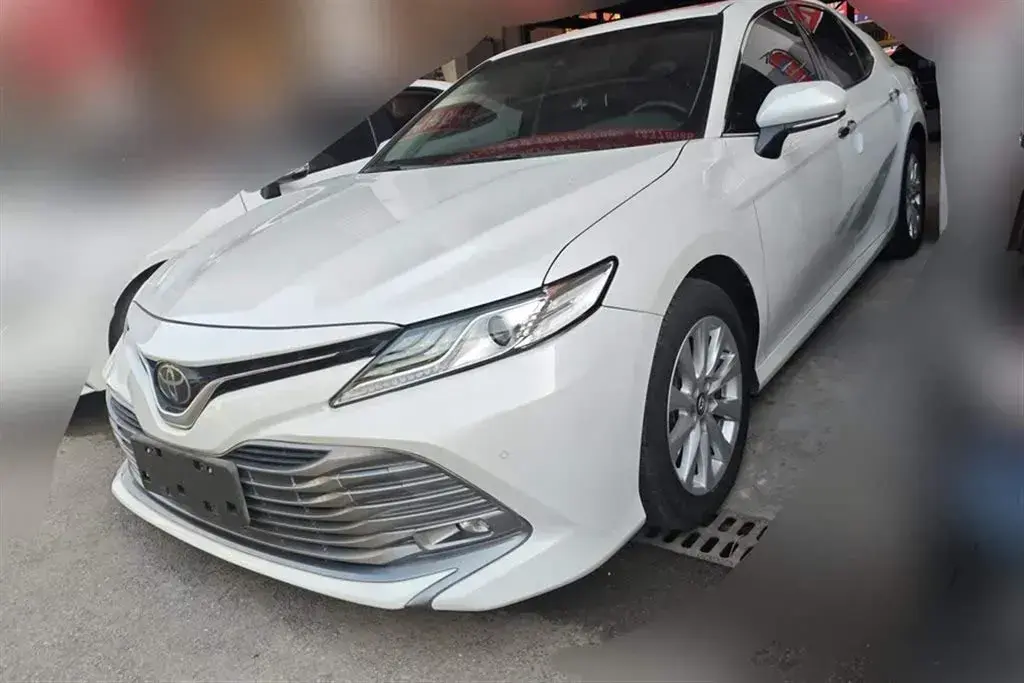 2019 Toyota Camry 2.0L 178HP L4 CVT