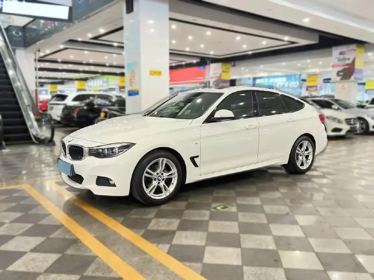 2018 BMW 3 Series GT 2.0T 184HP L4 8AT