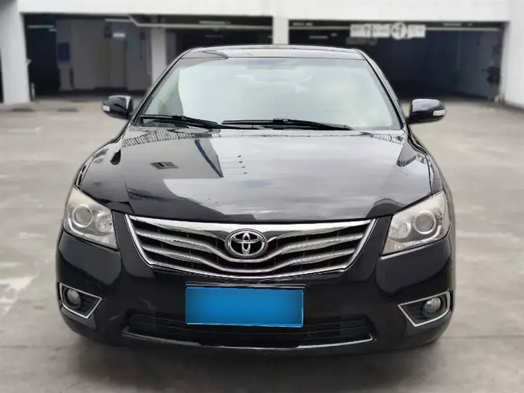 2012 Toyota Camry 2.0L 147HP L4 4AT