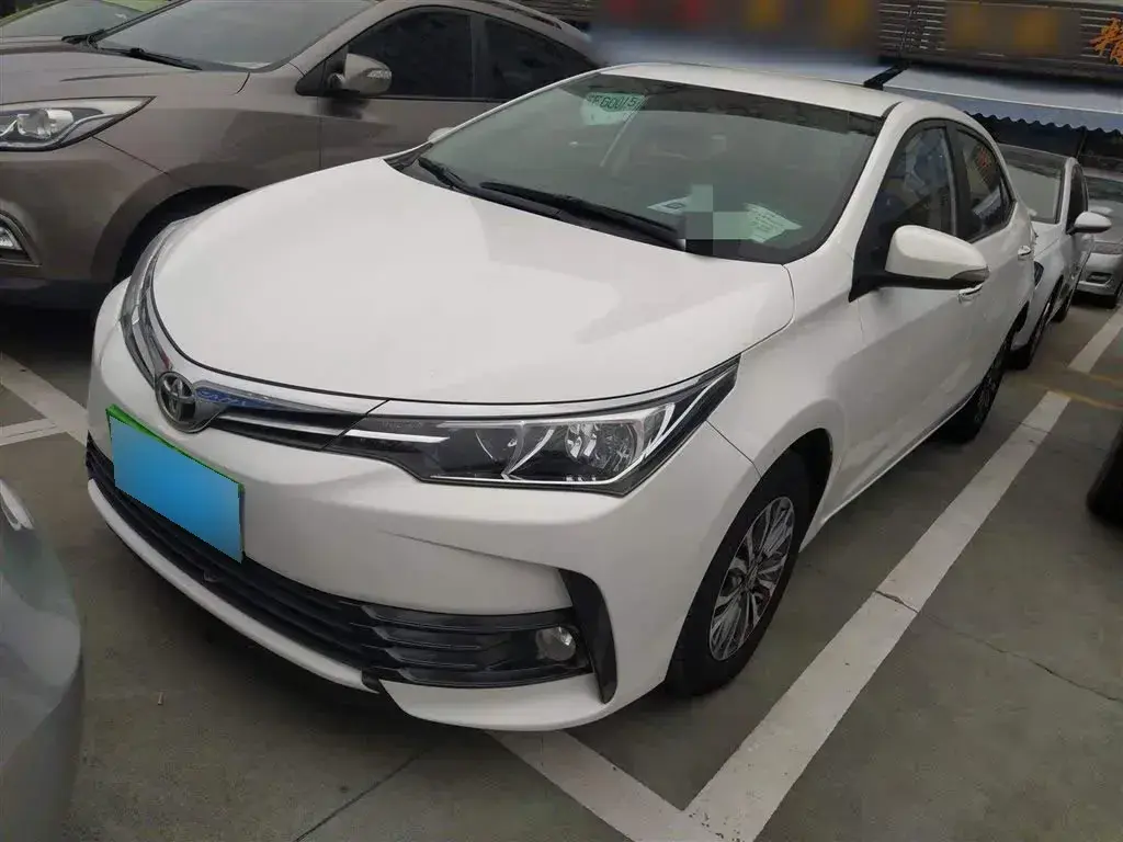 2018 Toyota Corolla 1.2T 116HP L4 CVT