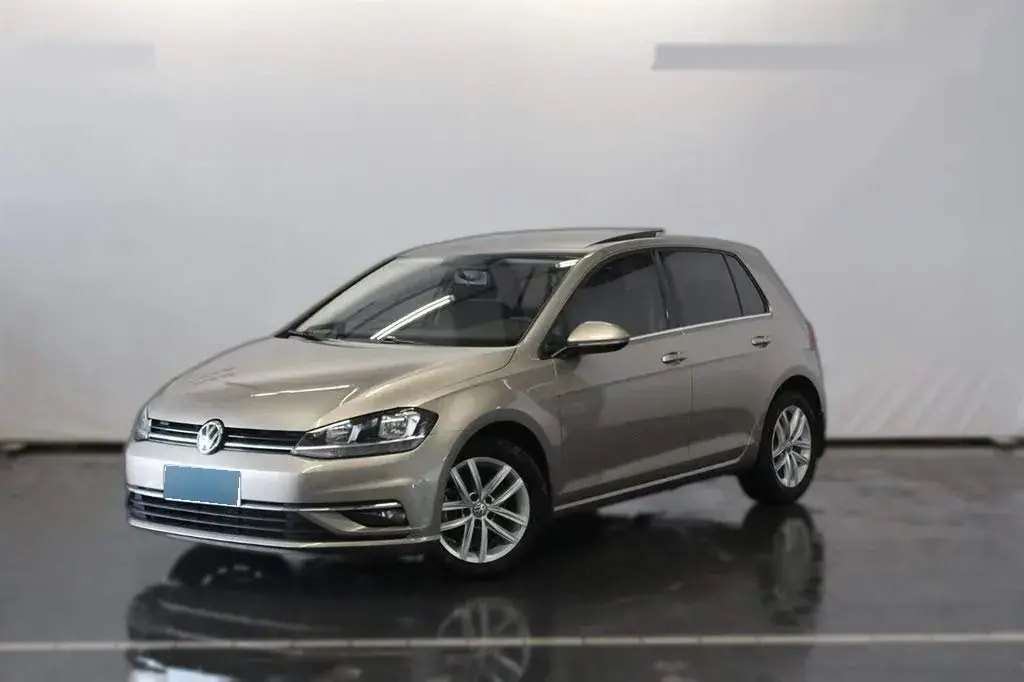 2018 Volkswagen Golf 1.6L 110HP L4 6AT 2018 Volkswagen Golf 1.6L 110HP L4 6AT