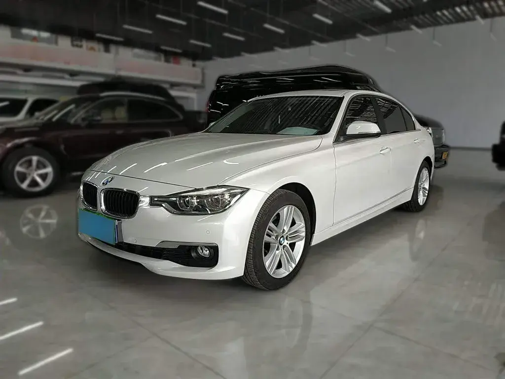 2017 BMW 3 Series 2.0T 184HP L4 8AT