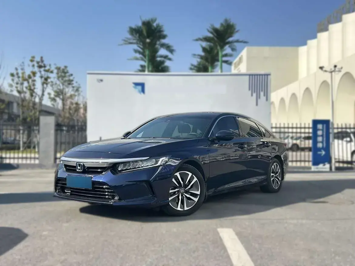 2022 Honda Inspire 2.0L 146HP L4 E-CVT Hybrid