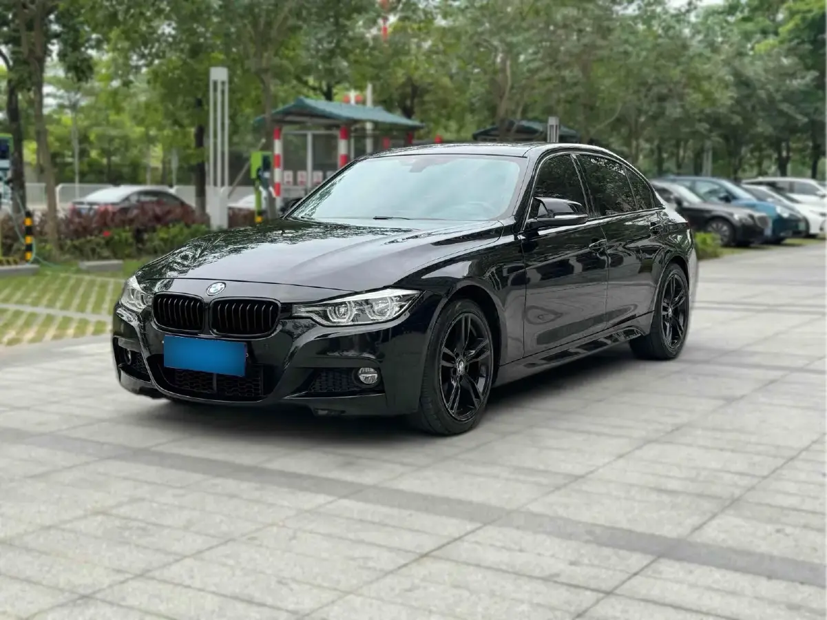 2019 BMW 3 Series 2.0T 184HP L4 8AT