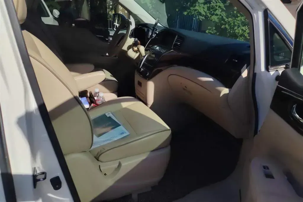 2015 Nissan Quest 3.5L 277HP V6 CVT,autocango,china used car exporter,china ev exporter,chinese used car exporter,chinese used ev exporter