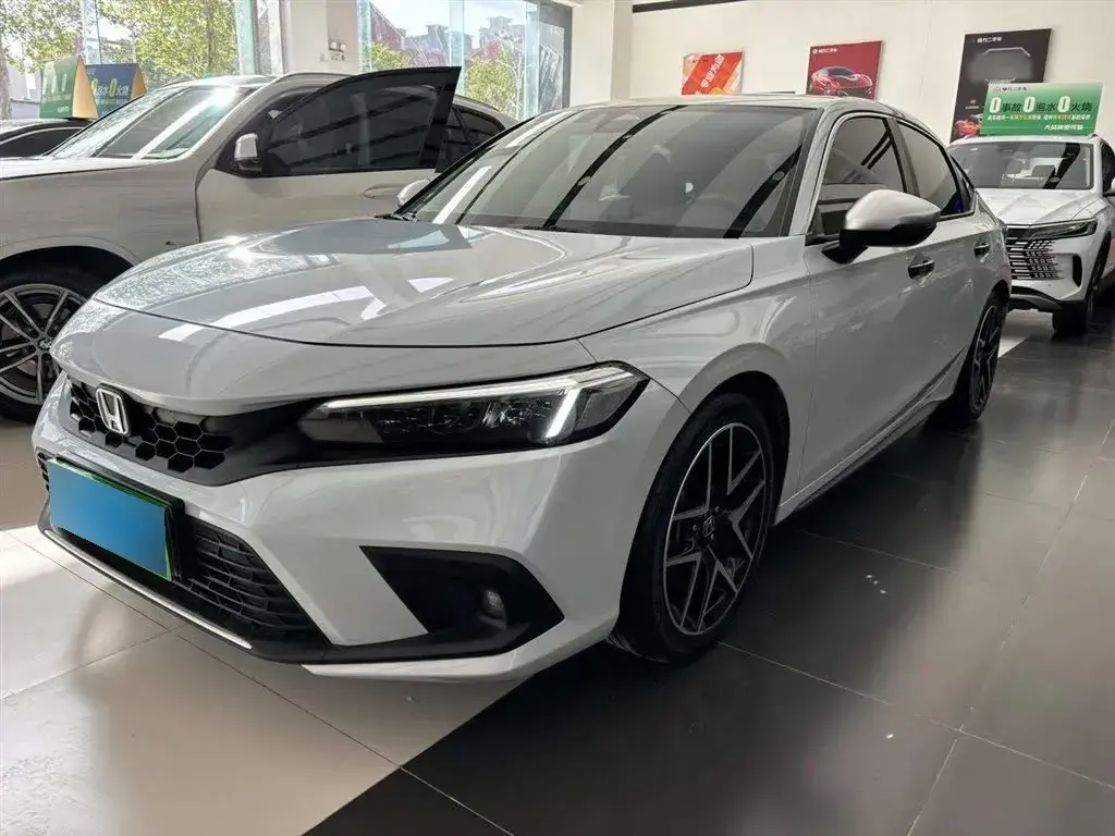 2023 Honda Civic 2.0L 143HP L4 E-CVT Hybrid