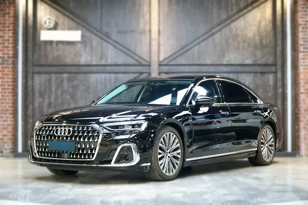 2024 Audi A8 3.0T 286HP V6 8AT