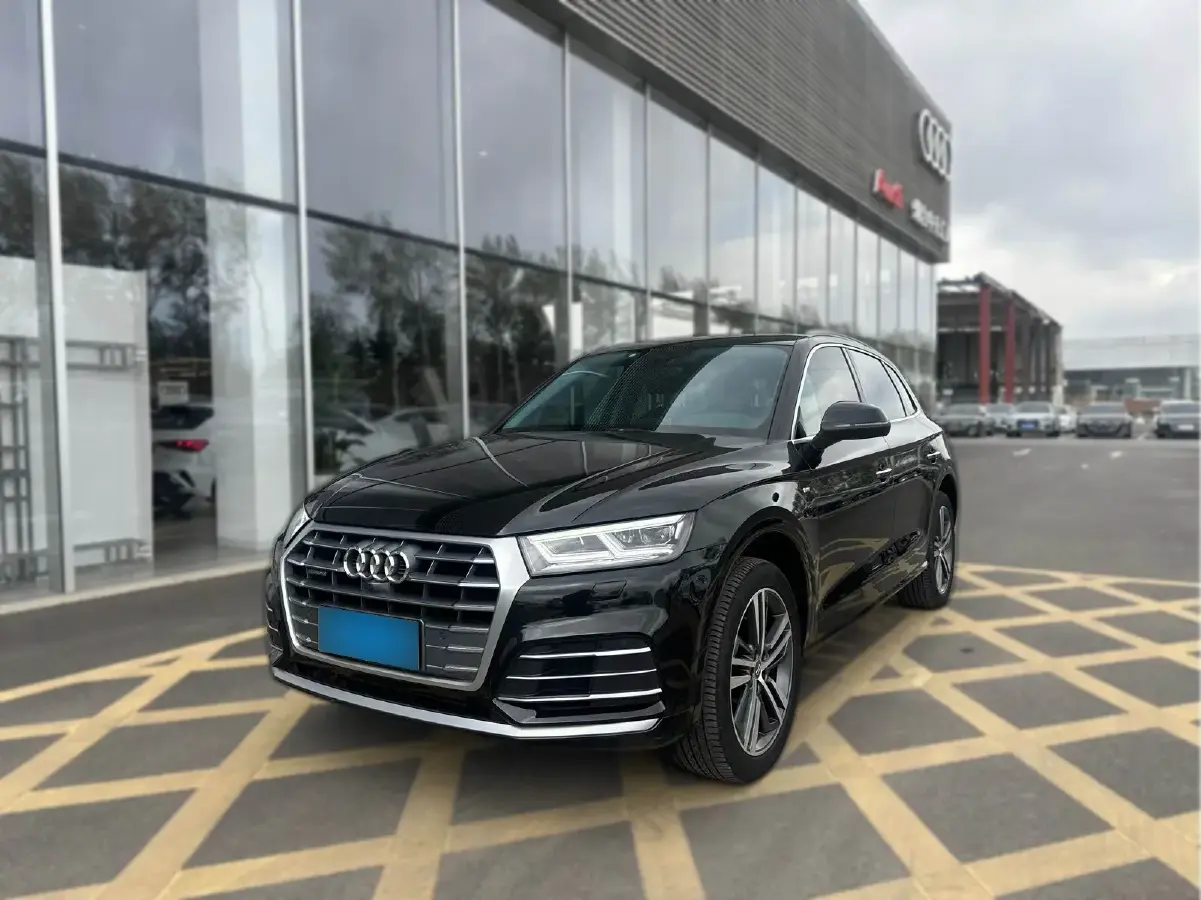 2020 Audi Q5L 2.0T 252HP L4 7DCT