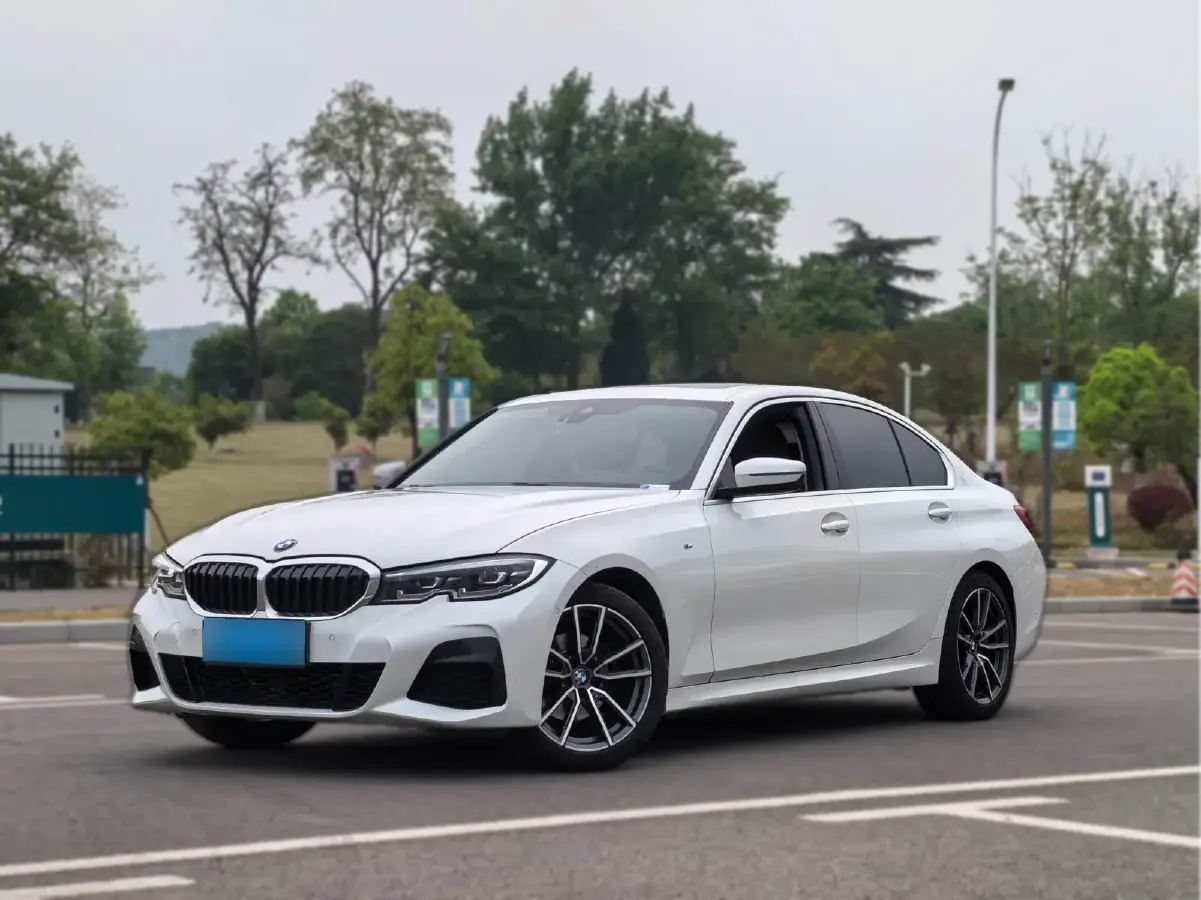 2020 BMW 3 Series 2.0T 184HP L4 8AT