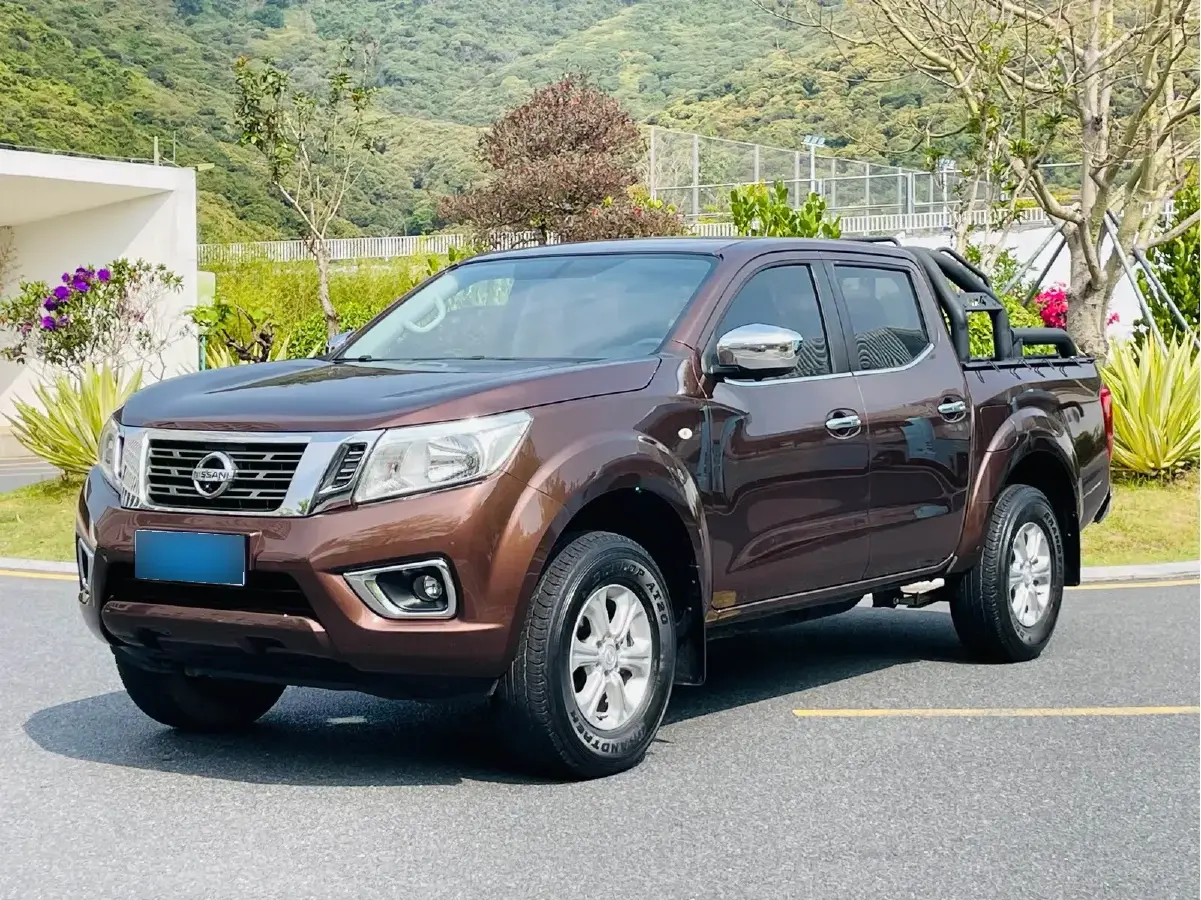 2017 Nissan Navara 2.5L 184HP L4 7AT
