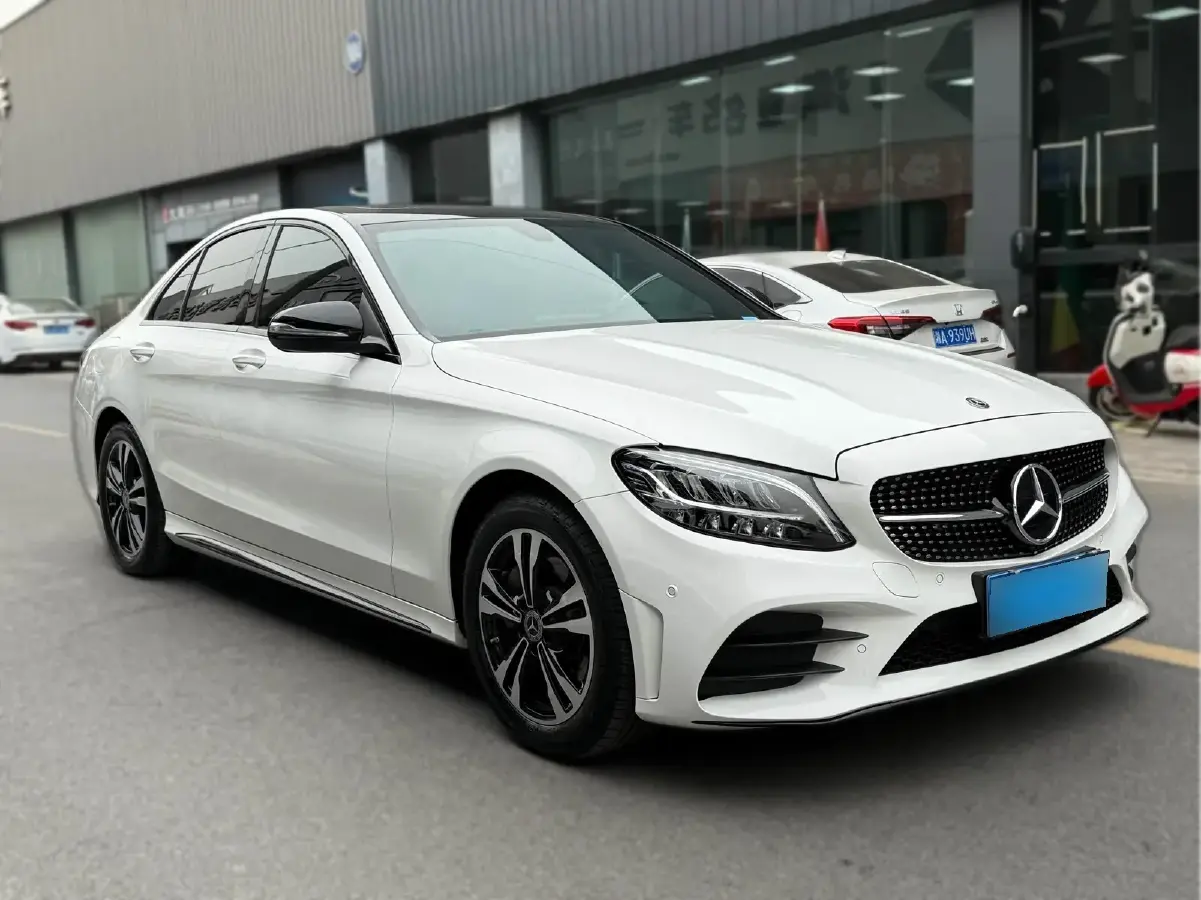 2019 Mercedes-Benz C Class 1.5T 184HP L4 9AT