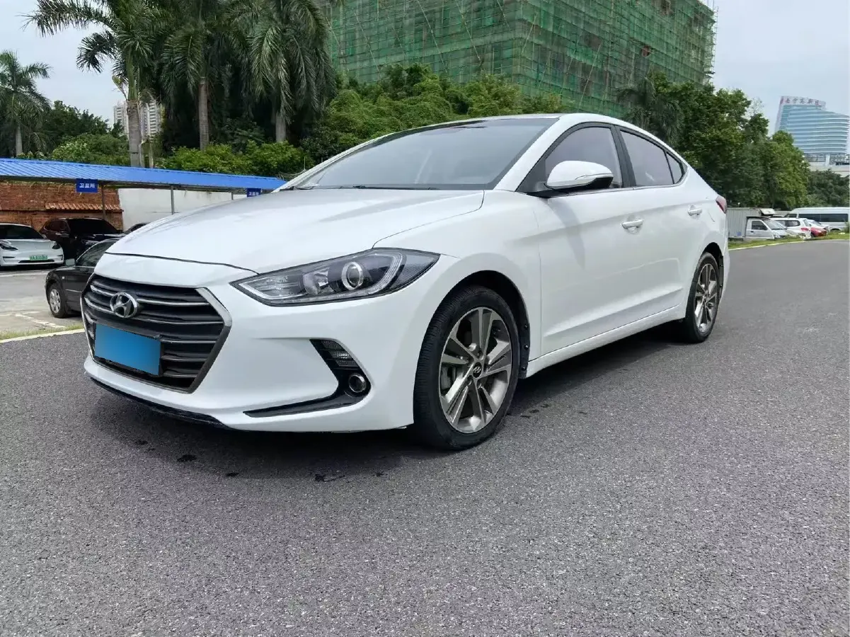 2016 Hyundai Elantra 1.6L 130HP L4 6AT
