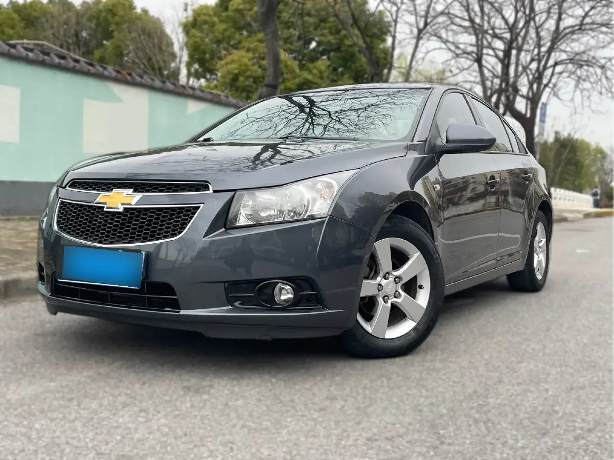 2012 Chevrolet Cruze 1.6L 117HP L4 5MT