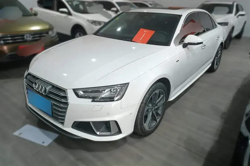 2019 Audi A4L 2.0T 190HP L4 7DCT