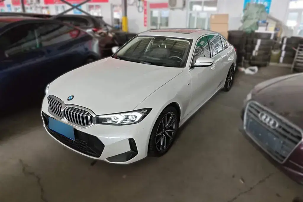 2023 BMW 3 Series 2.0T 156HP L4 8AT