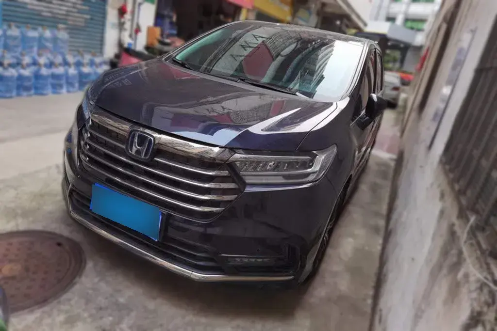 2022 Honda Odyssey 2.0L 146HP L4 E-CVT Hybrid