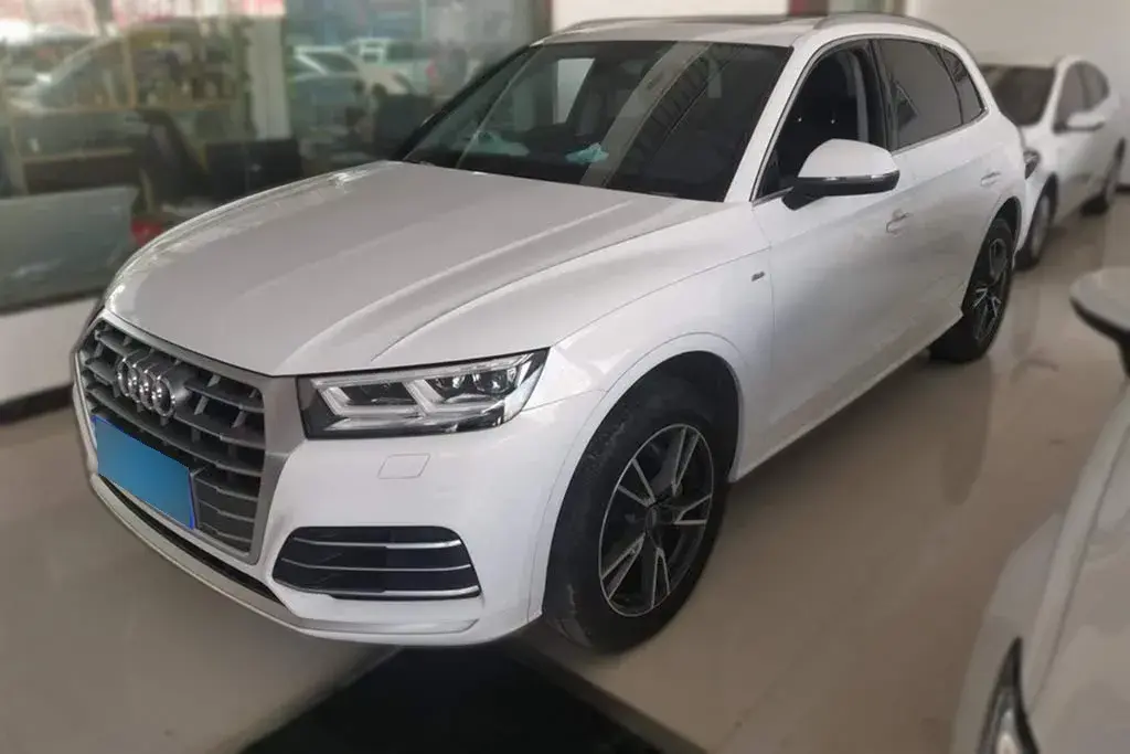 2020 Audi Q5L 2.0T 190HP L4 7DCT