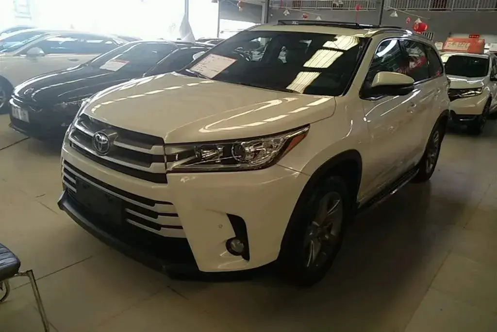 2018 Toyota Highlander 2.0T 220HP L4 6AT