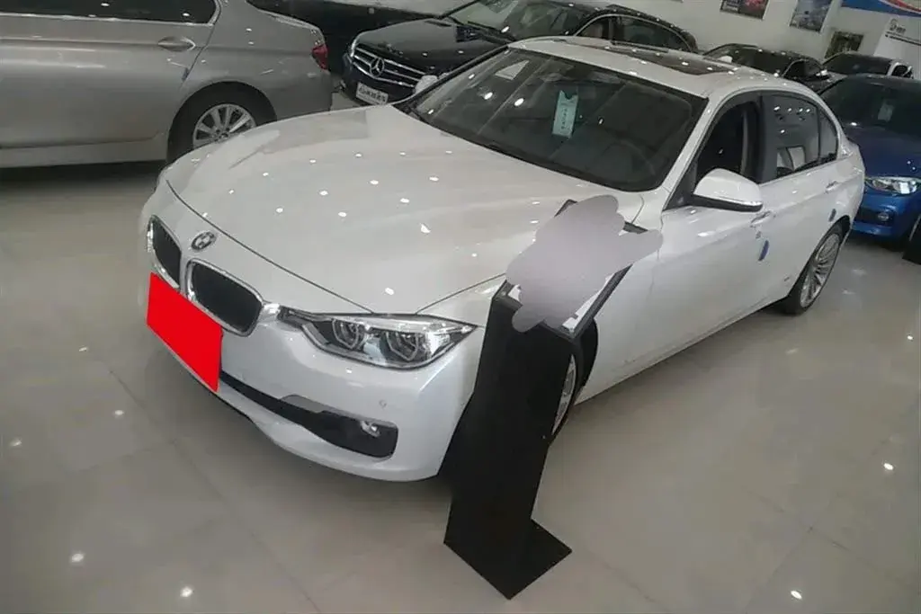 2019 BMW 3 Series 2.0T 184HP L4 8AT