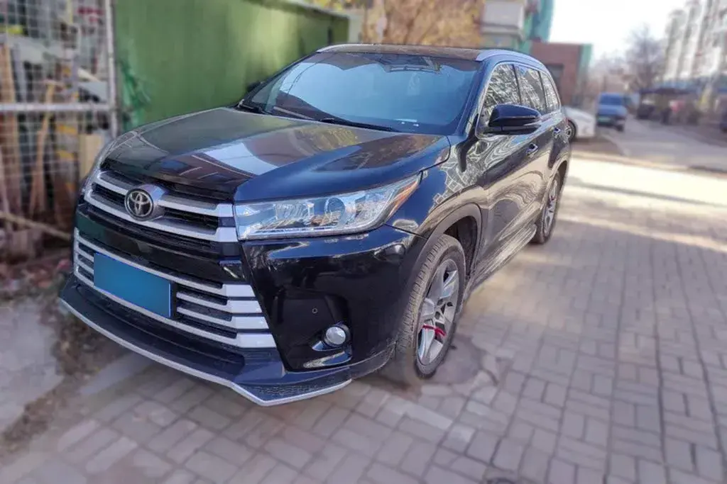 2018 Toyota Highlander 2.0T 220HP L4 6AT