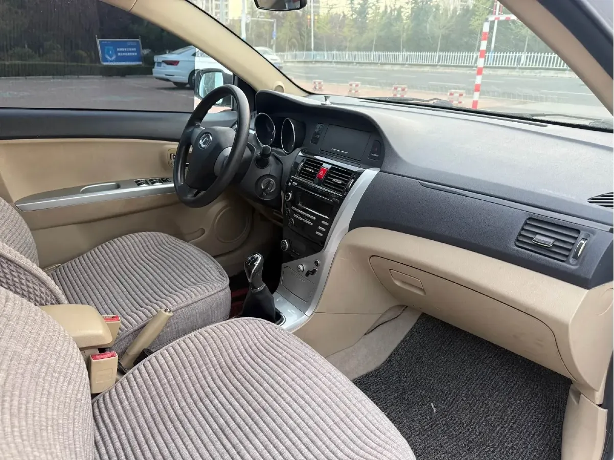 2013 Great Wall C30 1.5L 106HP L4 5MT,autocango,china used car exporter,china ev exporter,chinese used car exporter,chinese used ev exporter