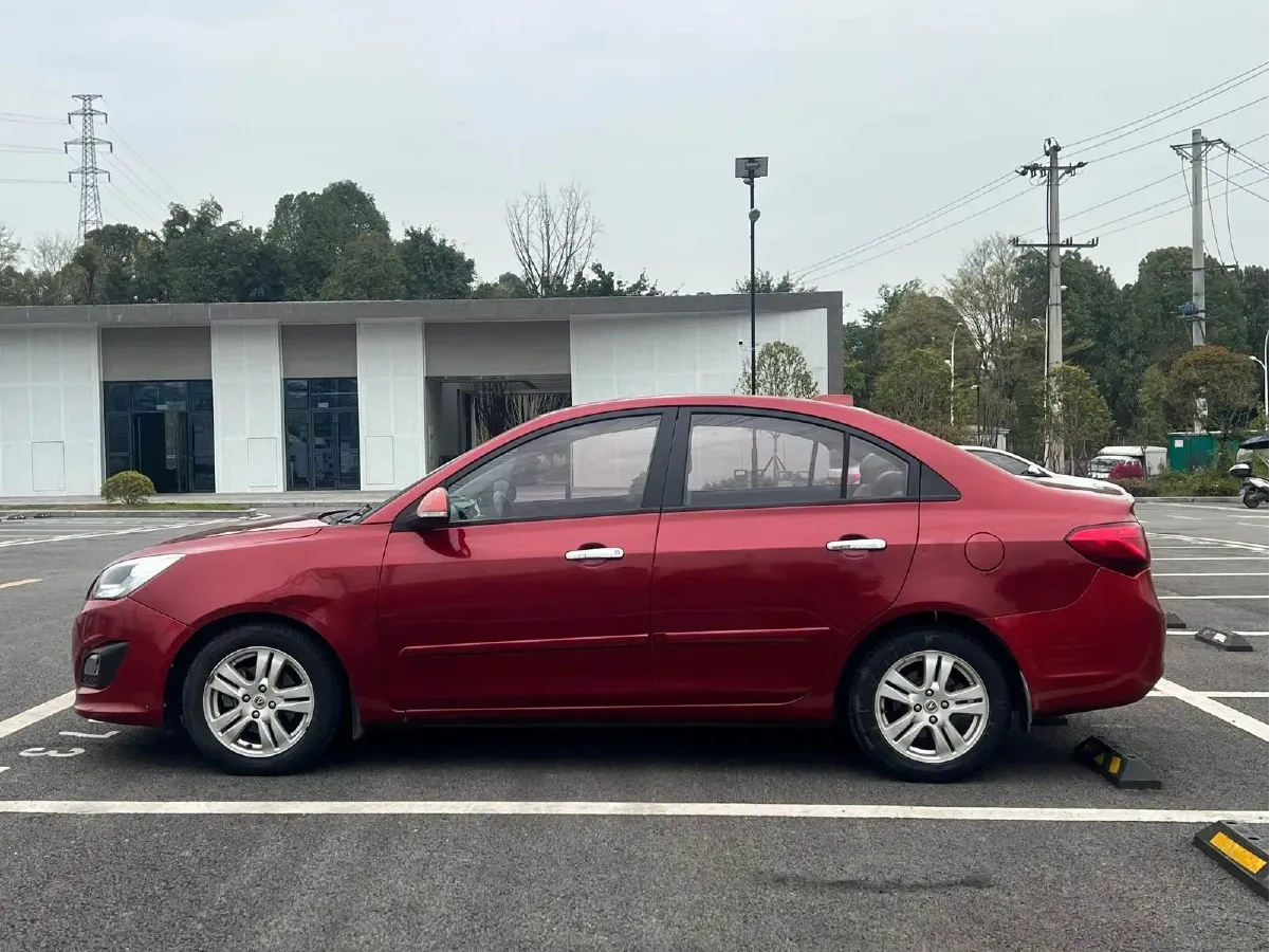 2012 ChangAn Alsvin V5 1.5L 114HP L4 5MT,autocango,china used car exporter,china ev exporter,chinese used car exporter,chinese used ev exporter
