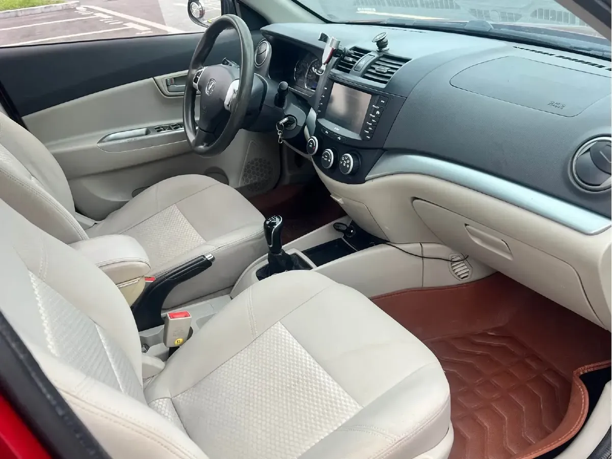 2012 ChangAn Alsvin V5 1.5L 114HP L4 5MT,autocango,china used car exporter,china ev exporter,chinese used car exporter,chinese used ev exporter