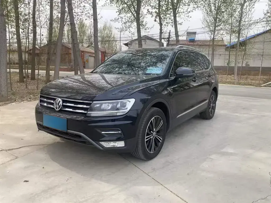 2019 Volkswagen Tiguan L 2.0T 186HP L4 7DCT