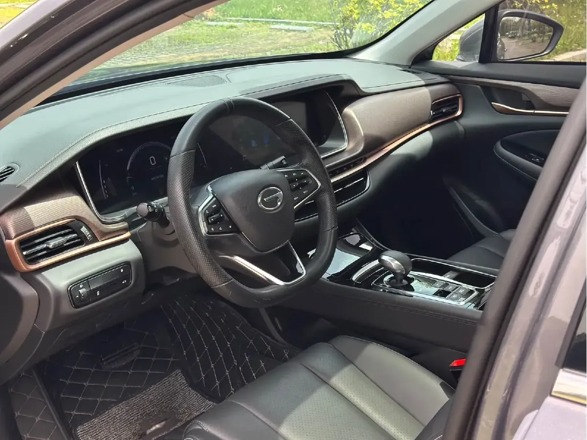 2022 GAC Trumpchi GA6 1.5T 169HP L4 6AT,autocango,china used car exporter,china ev exporter,chinese used car exporter,chinese used ev exporter