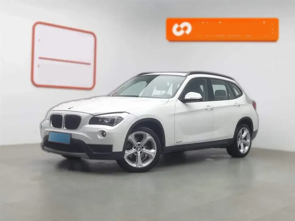 2013 BMW X1 2.0L 150HP L4 6AT