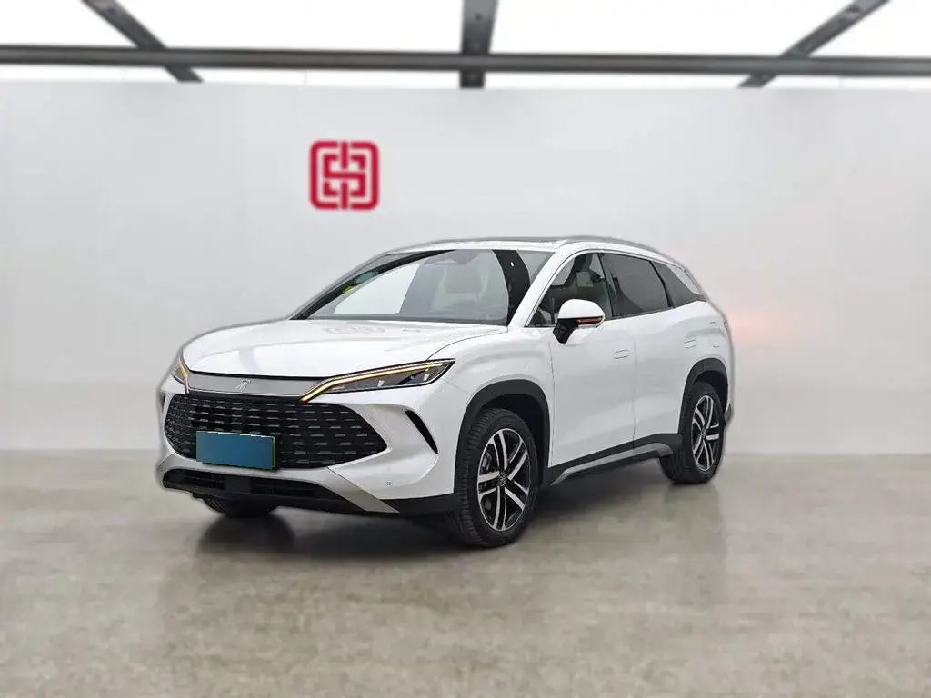 2024 BYD SongL DM-i 1.5L 101HP L4 E-CVT PHEV 18.3KWH