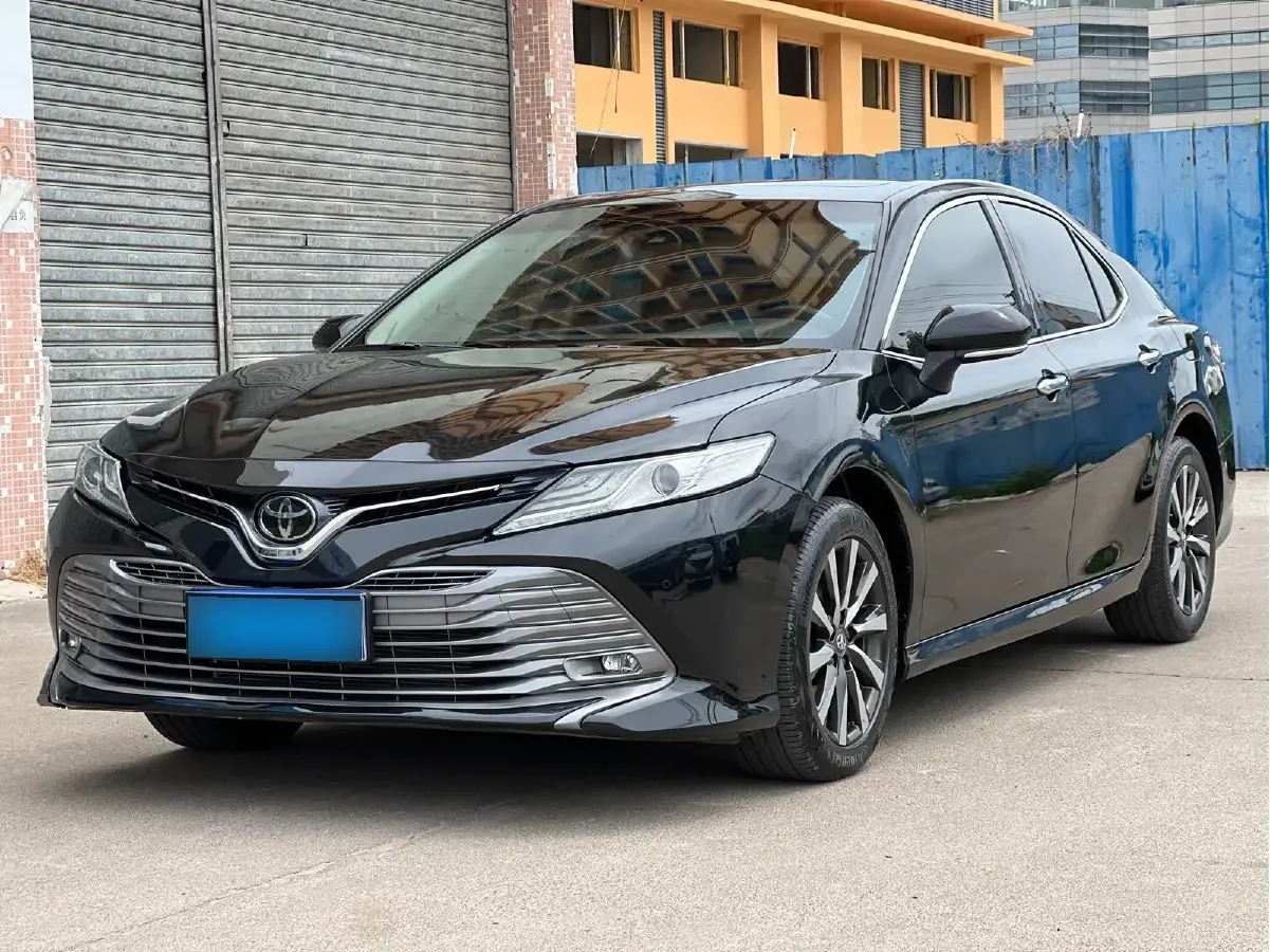 2019 Toyota Camry 2.0L 178HP L4 CVT