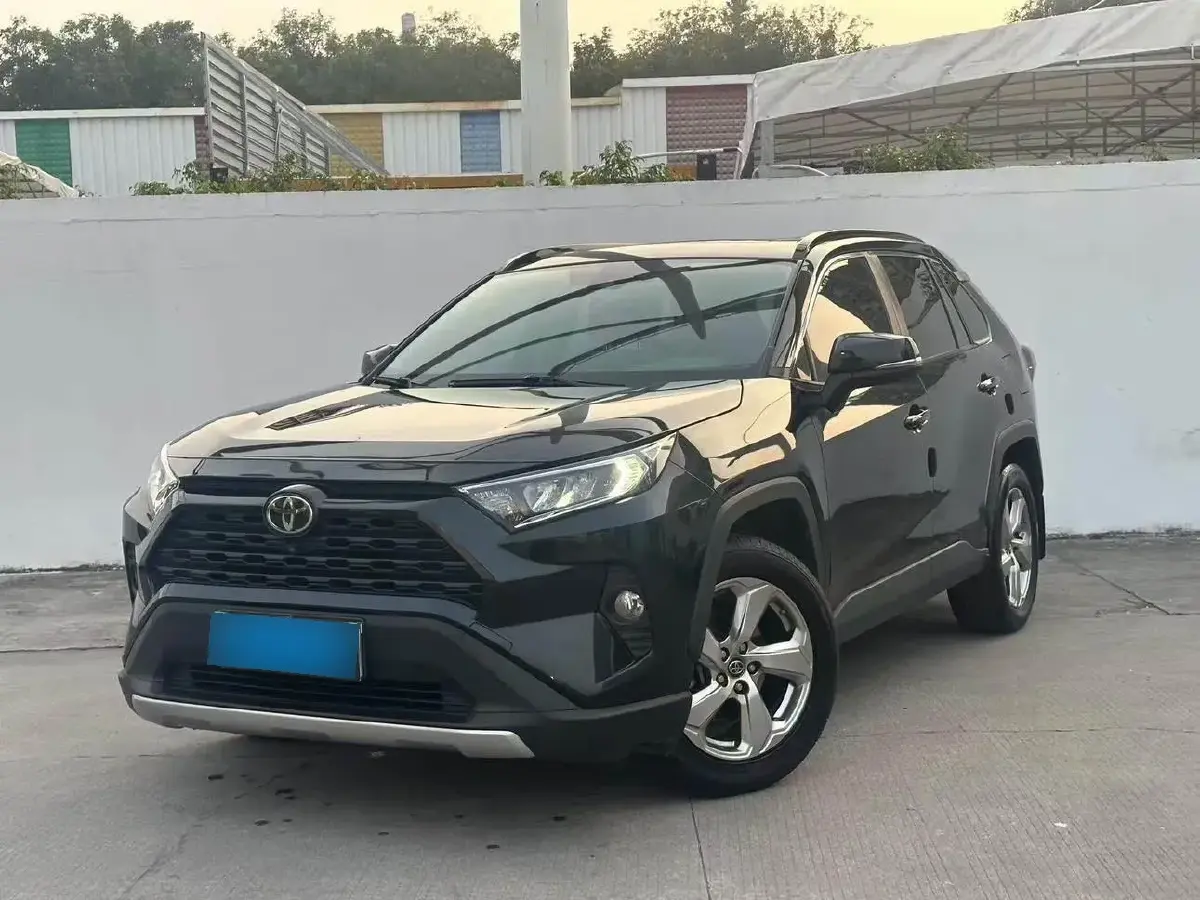 2022 Toyota RAV4 2.0L 171HP L4 CVT