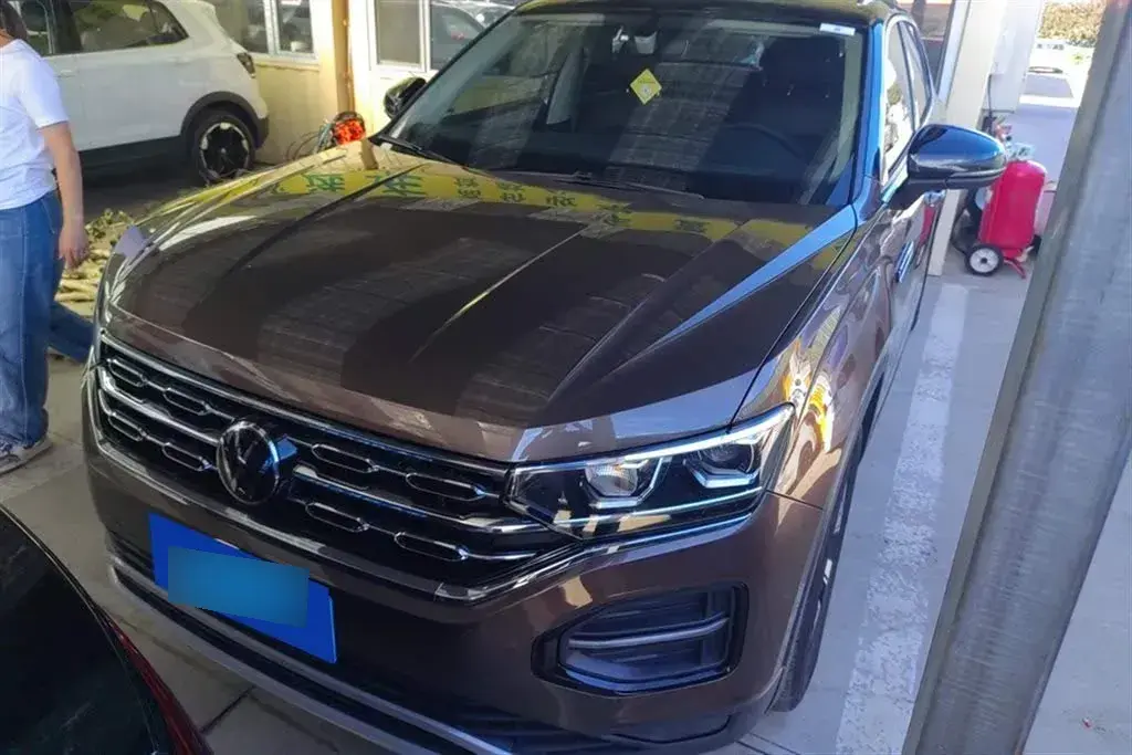 2022 Volkswagen Tayron 2.0T 186HP L4 7DCT