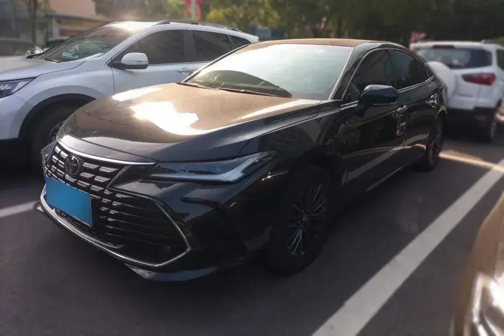 2022 Toyota Avalon 2.0L 178HP L4 CVT